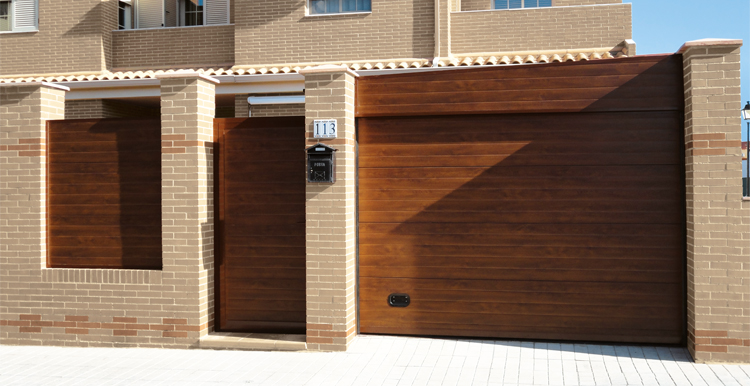 Puarta Automática de Garaje Seccional - LMPerfis - Imagen 2