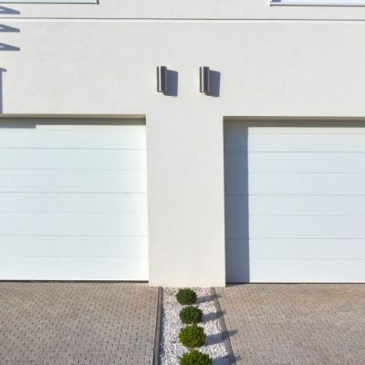 Puerta Automática de Garaje Seccional - Maguisa Premontada